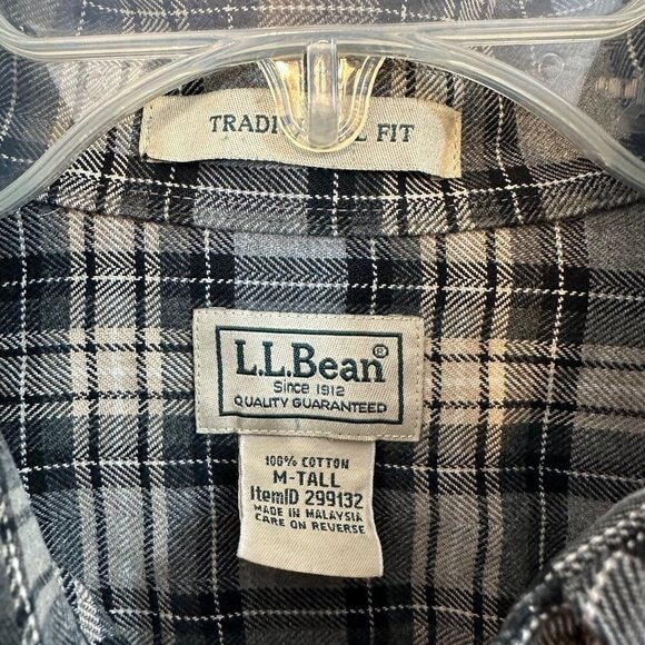 L.‎ L. Bean Traditional Fit Medium Tall Button Down Cotton Shirt - Picture 3 of 3